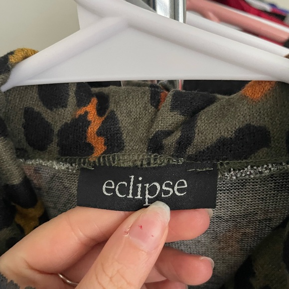 Eclipse Leopard Patterned Knit Top - Picture 2 of 3